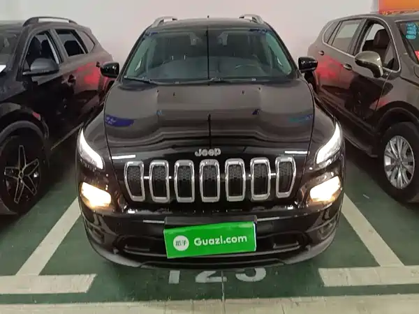 Jeep Cherokee 2016