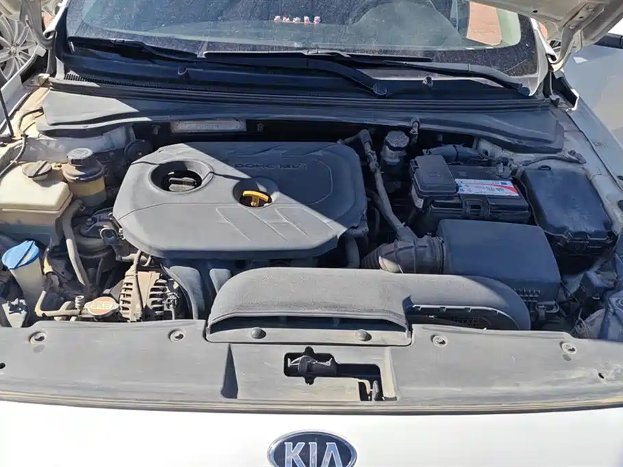 Kia K4 2015 — фото 10