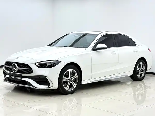 Mercedes-Benz C-Class 2022