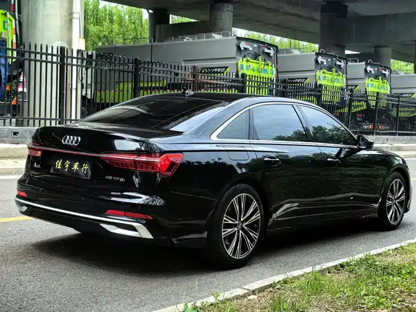 Audi A6L 2021
