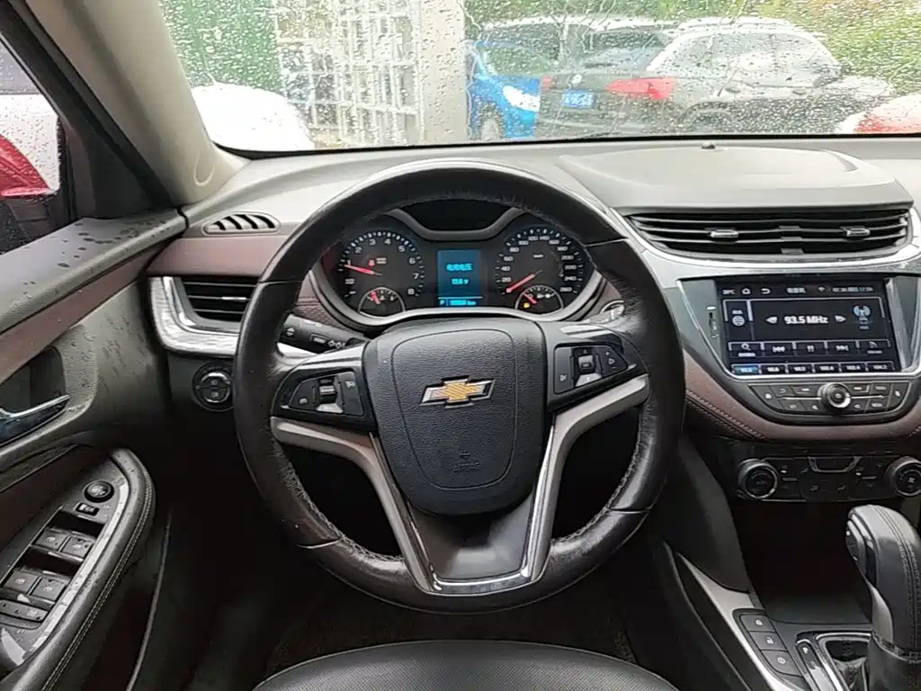 Chevrolet Malibu 2017 — фото 11