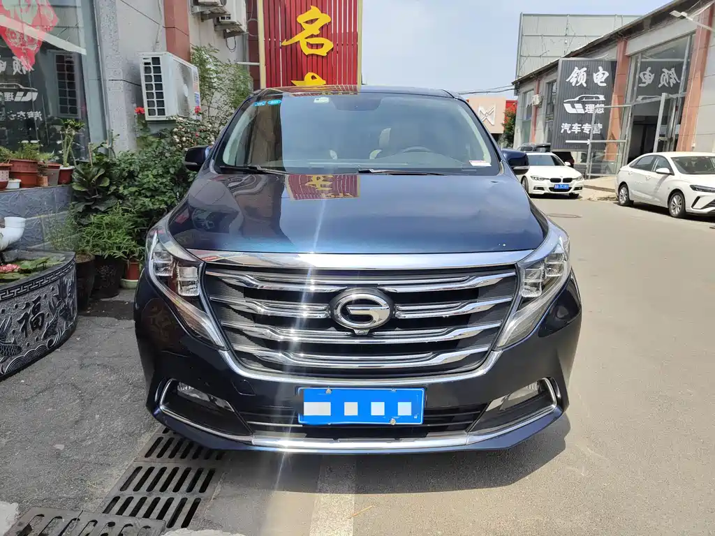 GAC Motor Trumpchi M8 2018 — фото 2