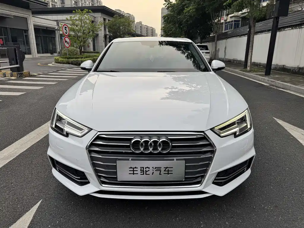 Audi A4L 2018 — фото 15