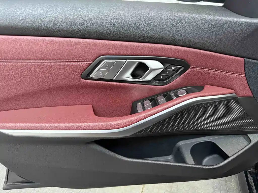 BMW 3 Series 2022 — фото 11