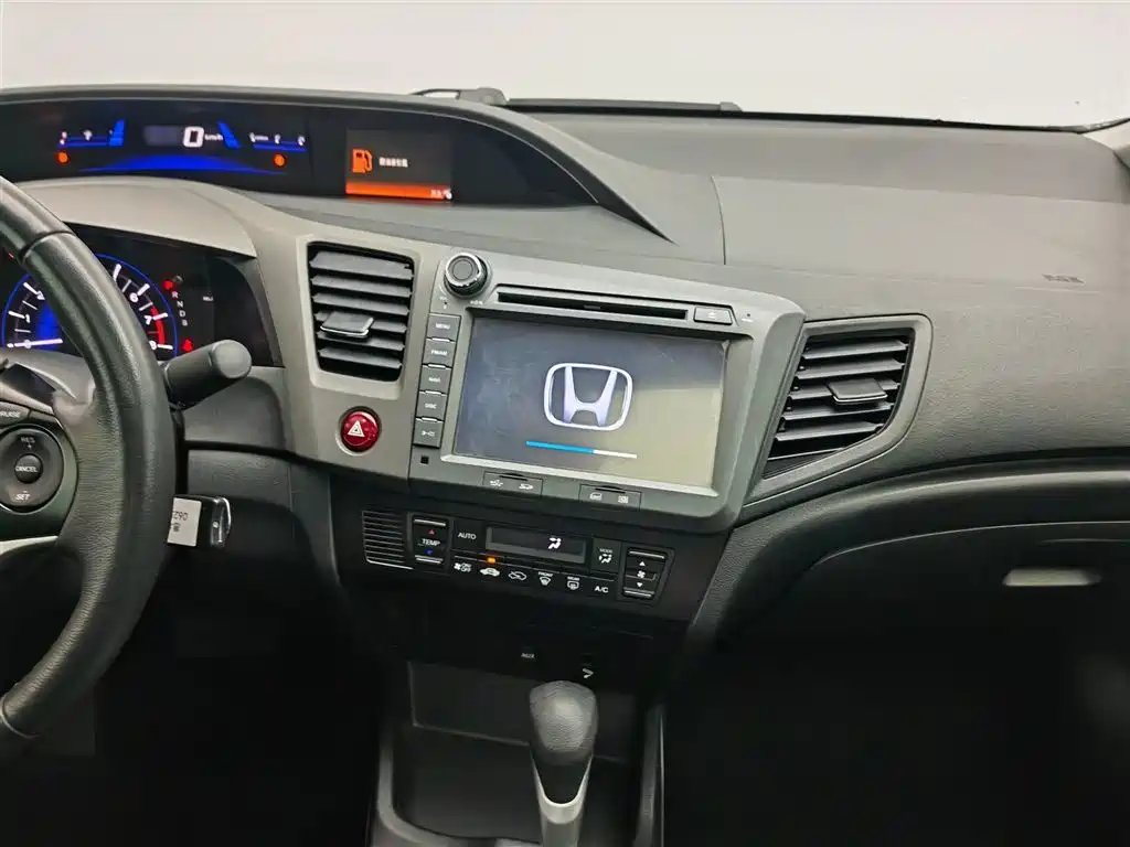 Honda Civic 2012 — фото 12