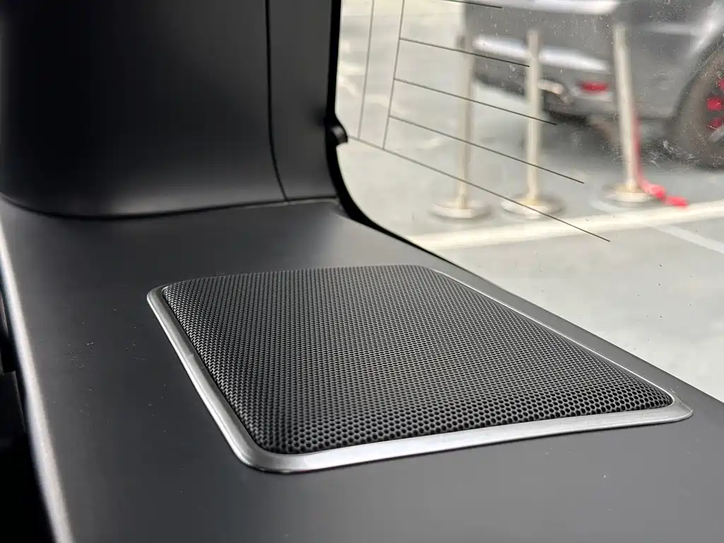 Land Rover Range Rover 2018 — фото 11