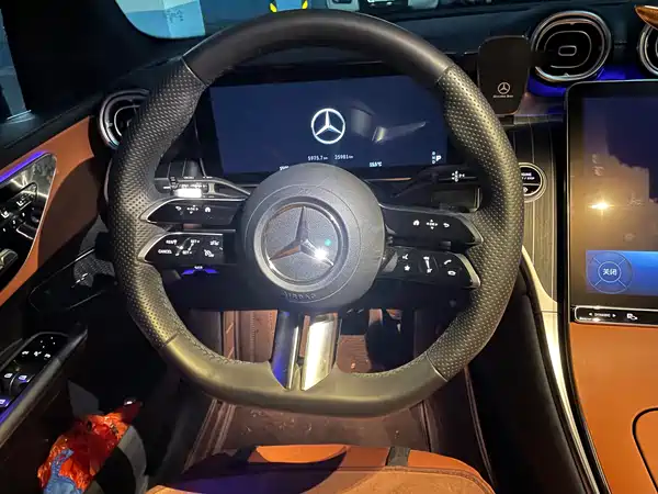 Mercedes-Benz GLC 2024