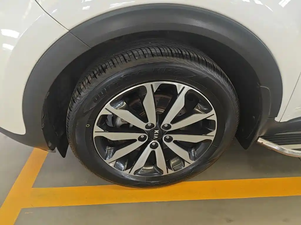 Kia KX5 2017 — фото 23
