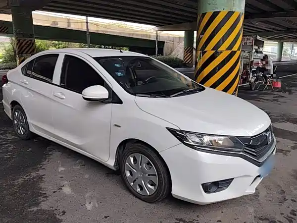 Honda Greiz 2018