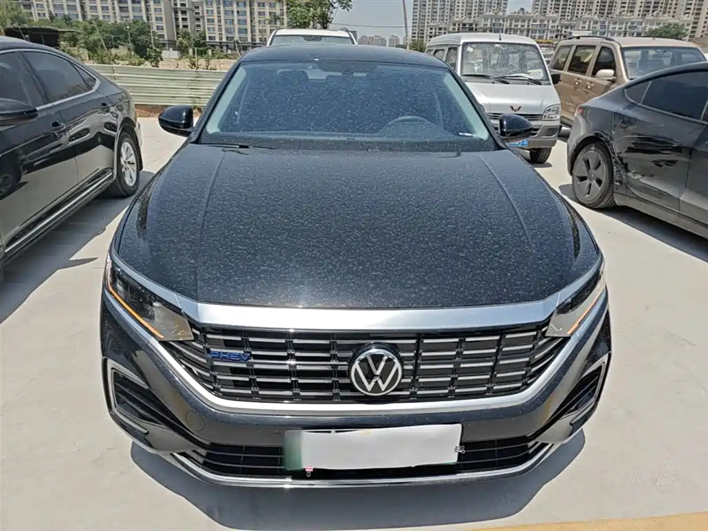 Volkswagen Passat PHEV 2022 — фото 3