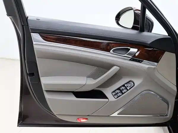 Porsche Panamera 2011