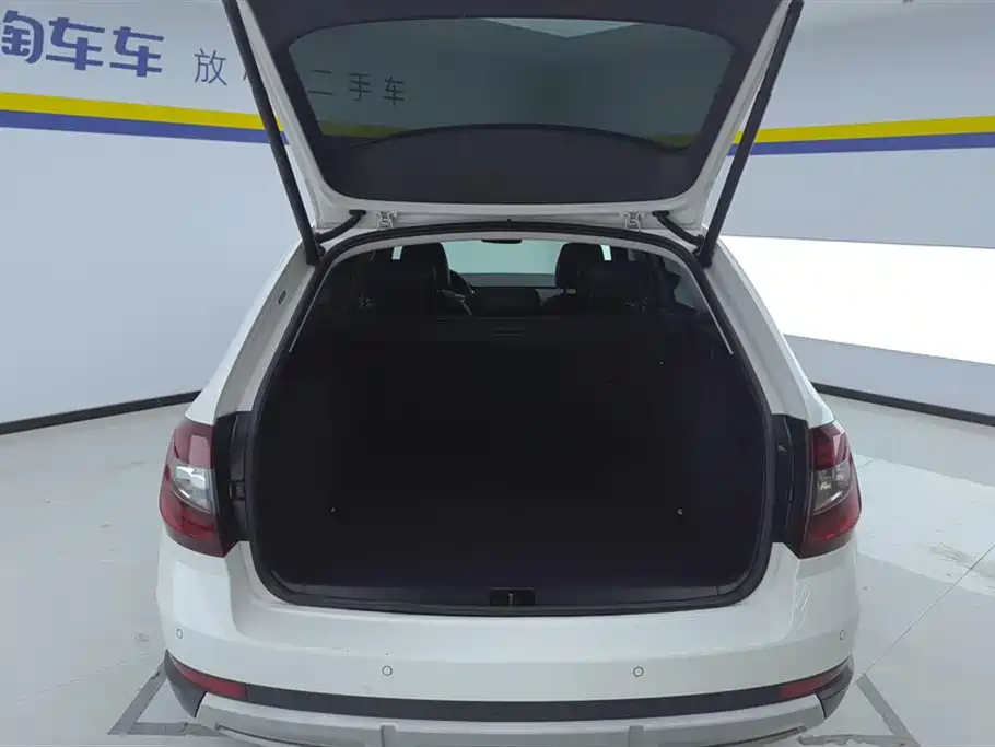 Skoda Octavia 2020 — фото 4