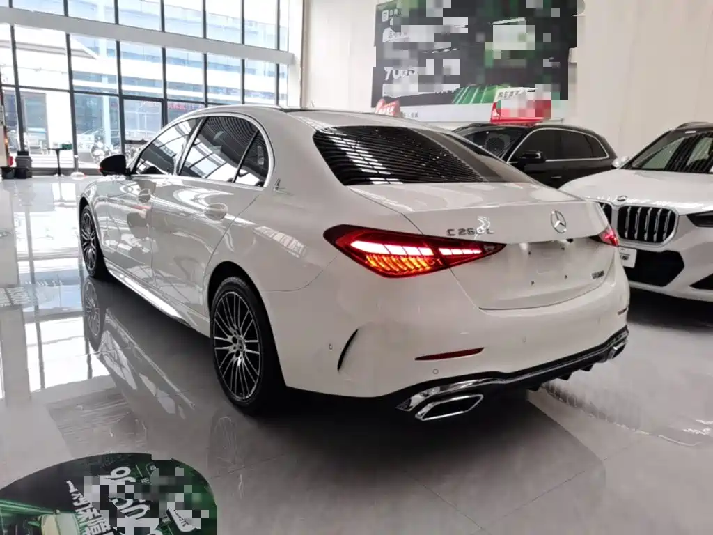 Mercedes-Benz C-Class 2023