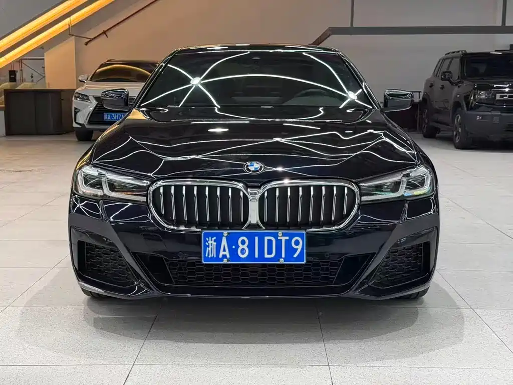 BMW 5 Series 2022