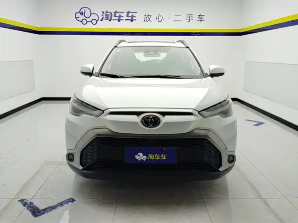 Toyota Frontlander 2023