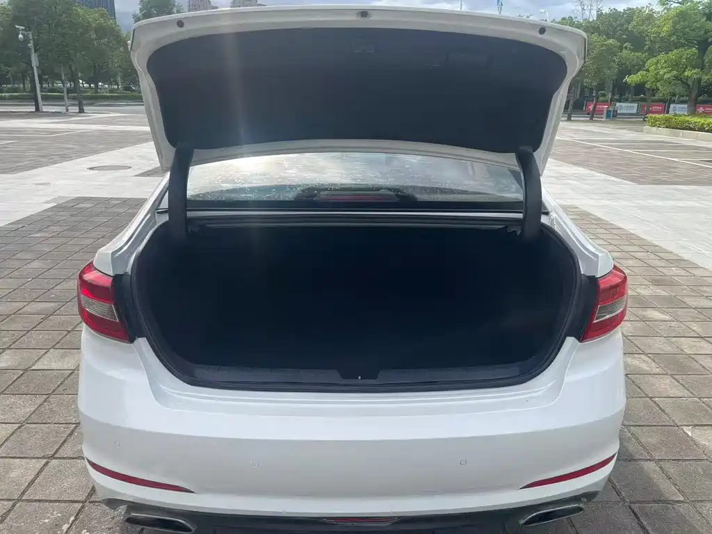 Hyundai Sonata 2016 — фото 15