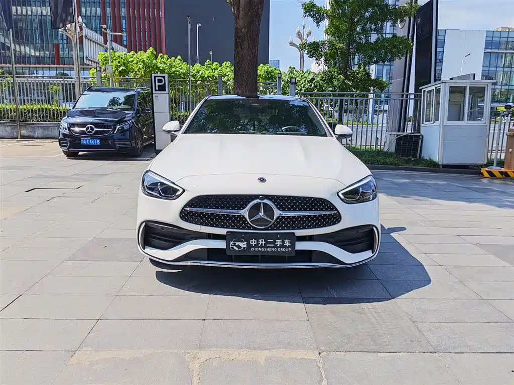 Mercedes-Benz C-Class 2023