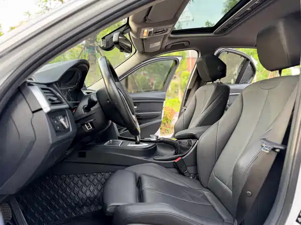 BMW 3 Series 2019