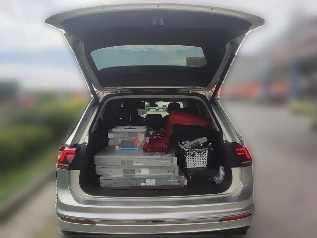 Volkswagen Tiguan L PHEV 2019 — фото 10