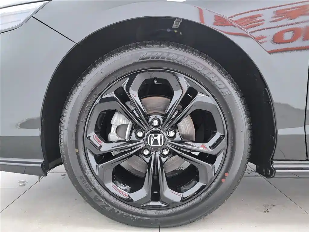 Honda Accord 2025 — фото 17