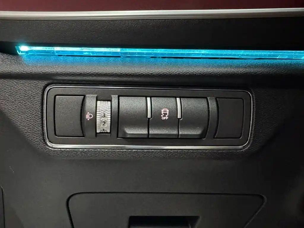 Jetour X70 PLUS 2023 — фото 15