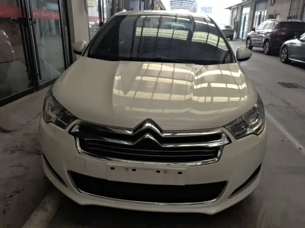 Citroën C4L 2015 — фото 3