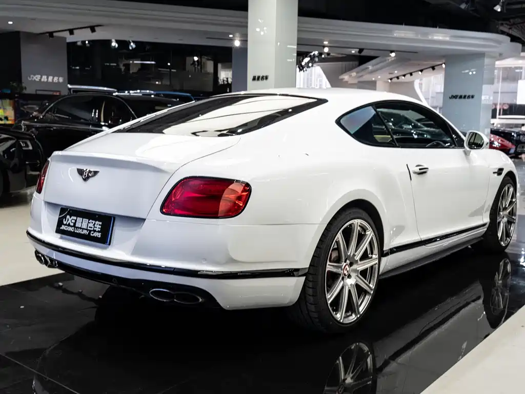 Bentley Continental 2014 — фото 12