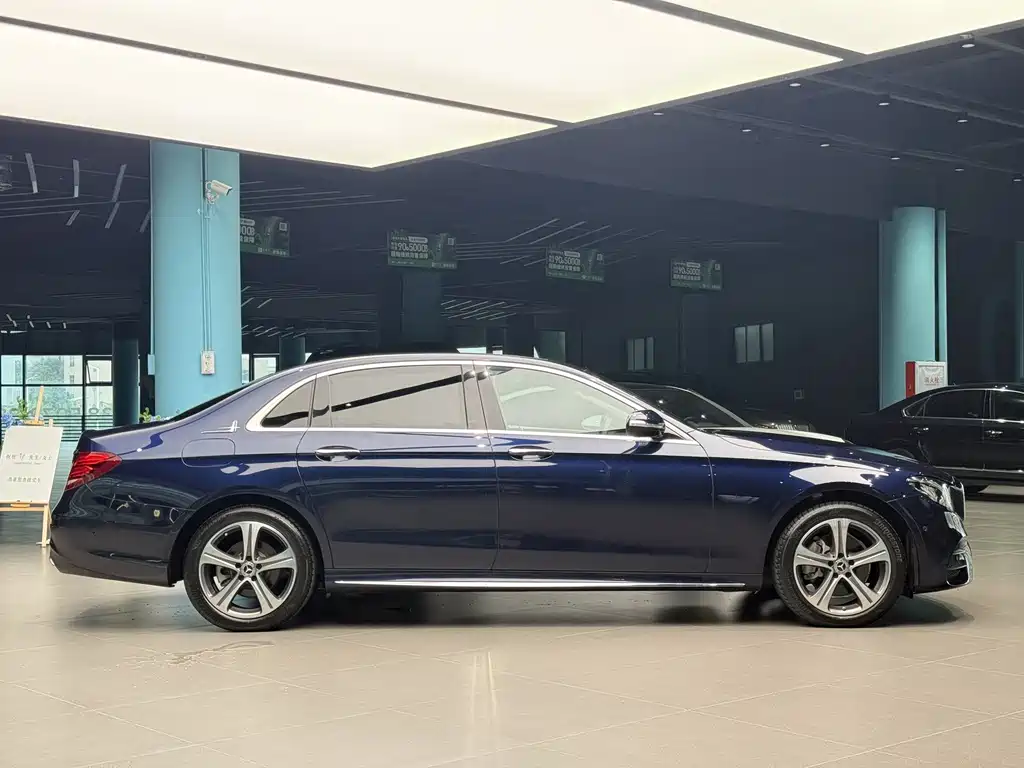 Mercedes-Benz E-Class 2019