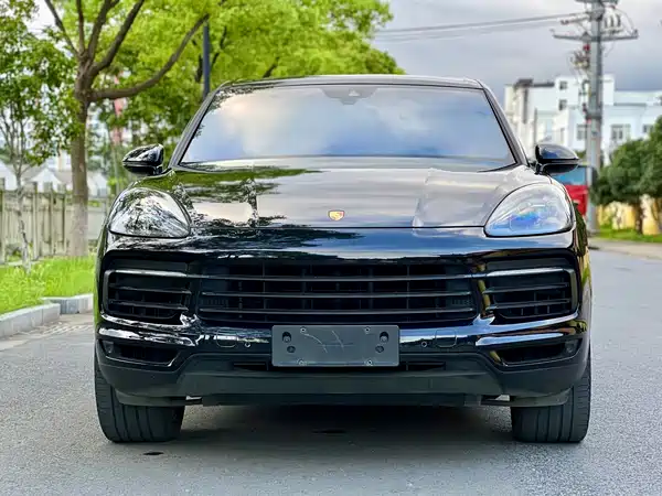 Porsche Cayenne 2022