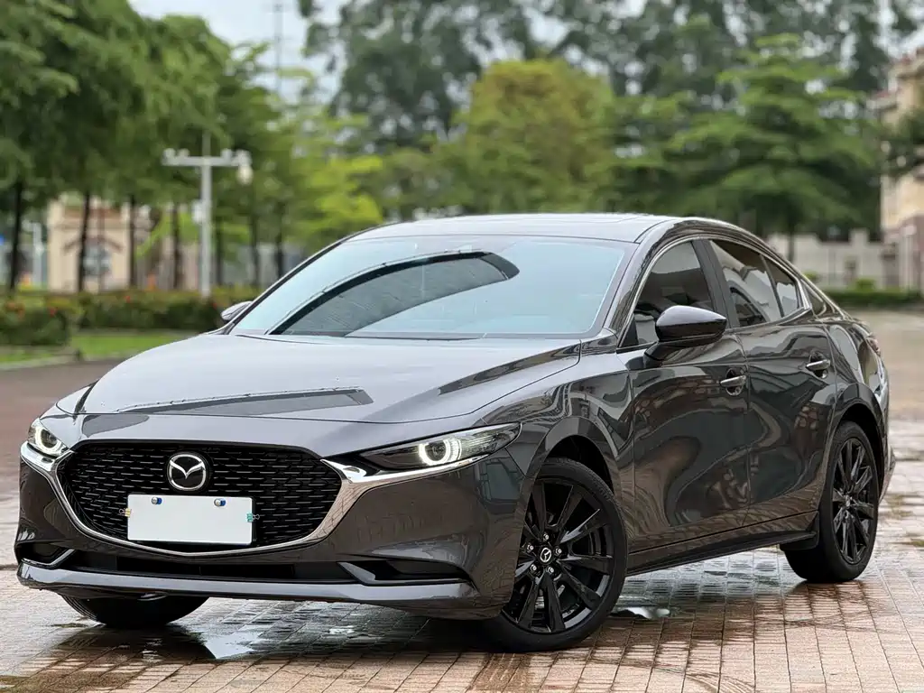 Mazda 3 Axela 2023