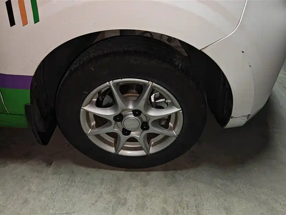 Roewe Clever 2023