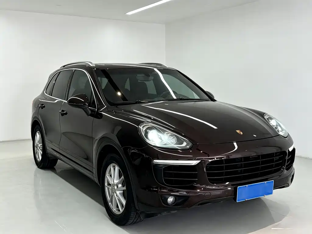 Porsche Cayenne 2016 — фото 3