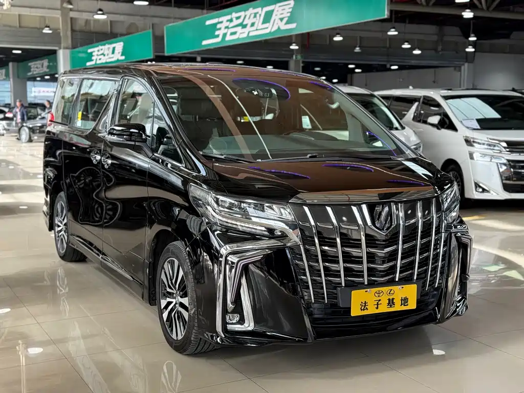 Toyota Alphard 2019 — фото 3