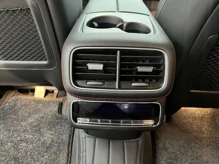 Mercedes-Benz GLE AMG 2025 — фото 10