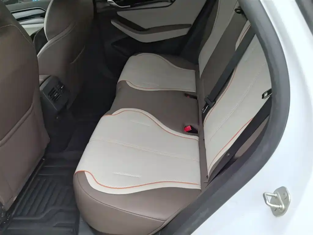BYD Qin PLUS 2024 — фото 17