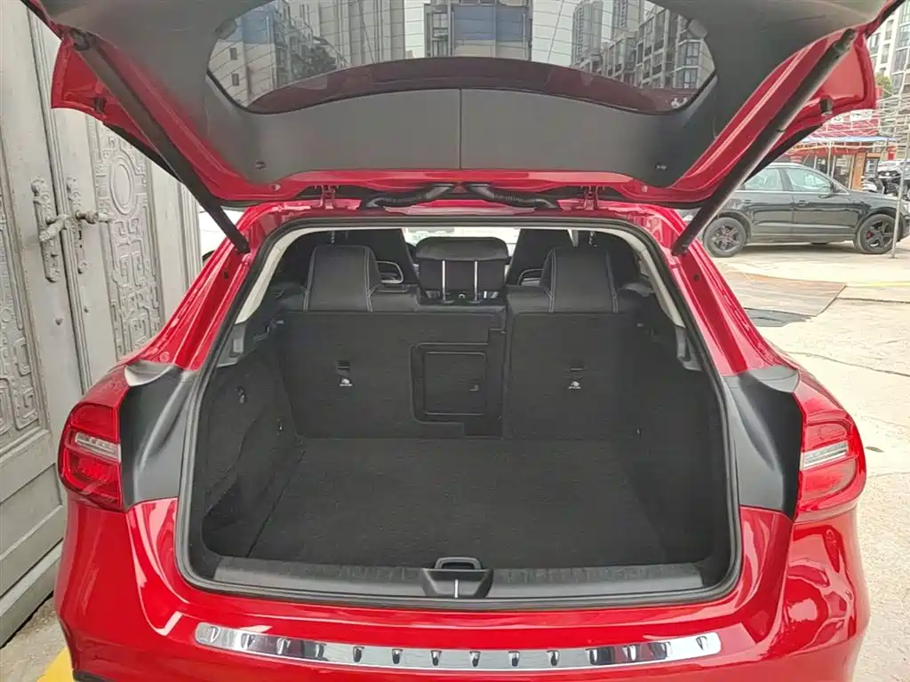 Mercedes-Benz GLA 2017 — фото 19