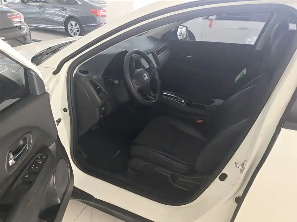 Honda Vezel 2018 — фото 16