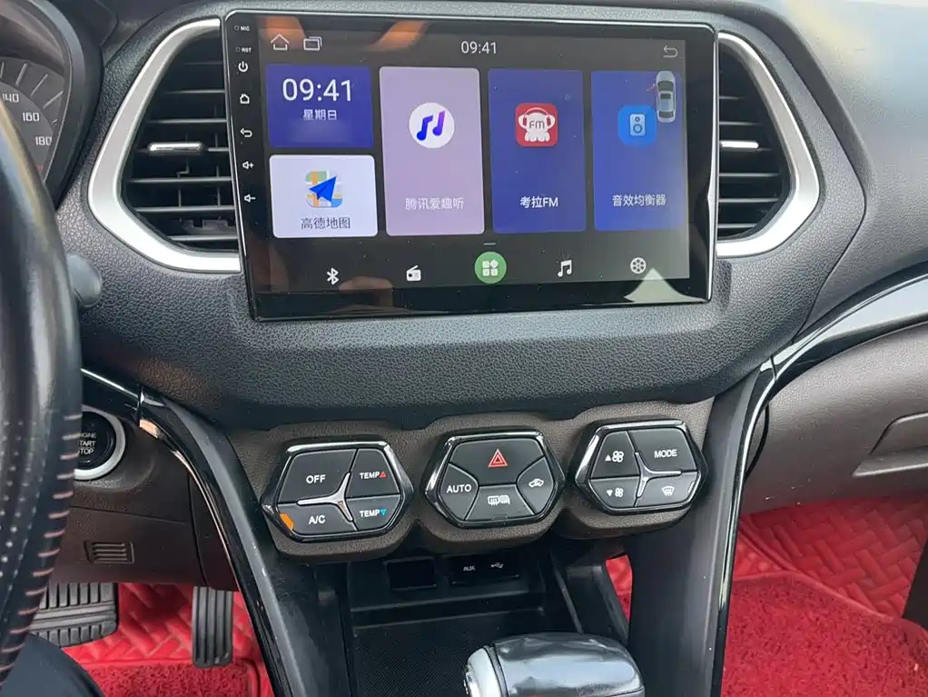 GAC Trumpchi GS4 2018 — фото 7