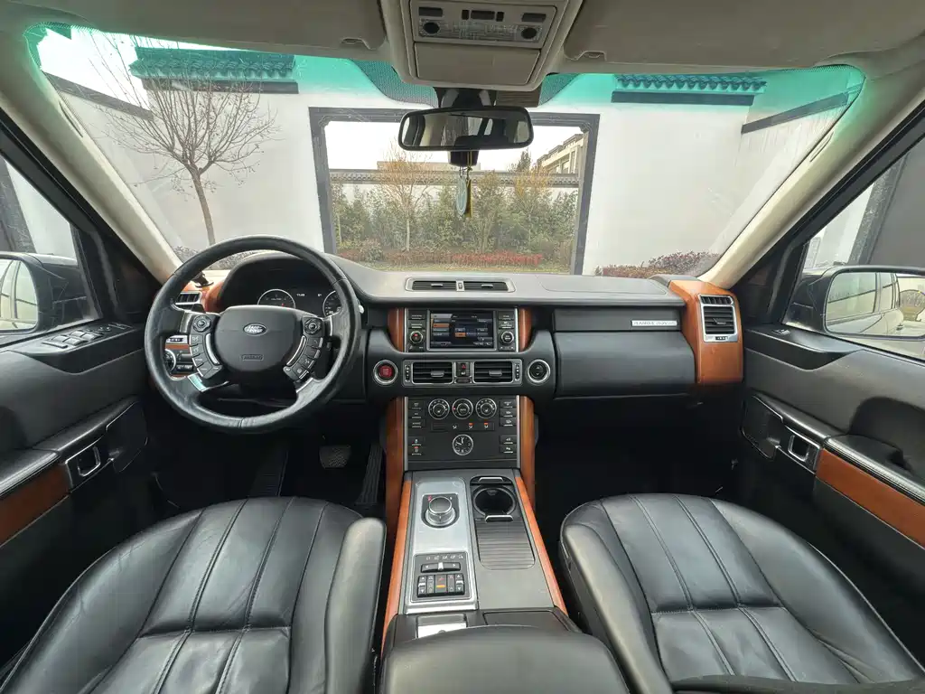 Land Rover Range Rover 2012 — фото 12