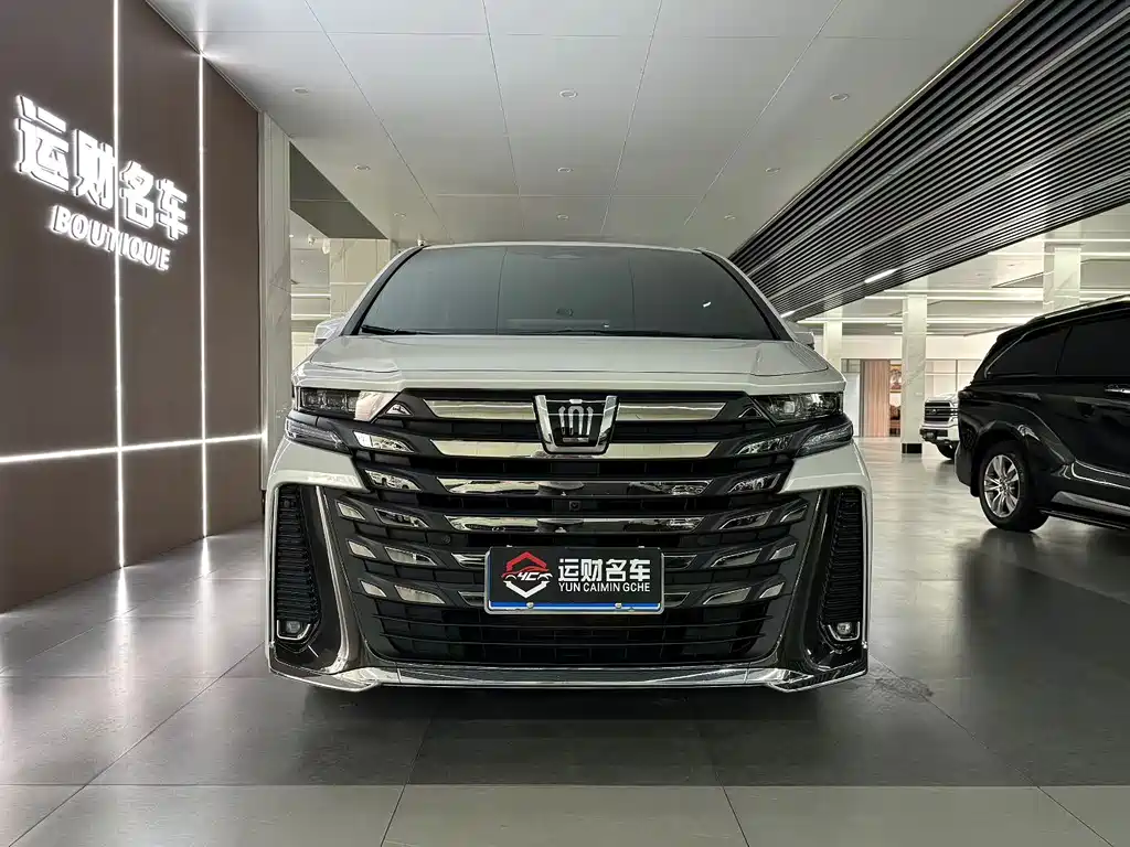 Toyota Vellfire 2024