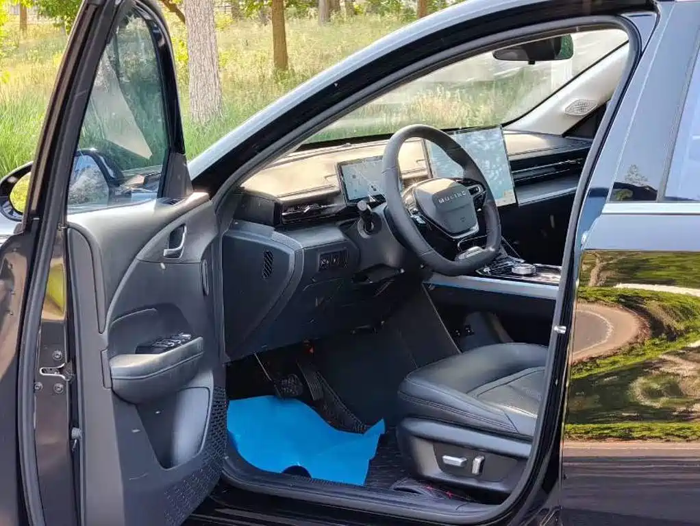 Wuling Starlight 2024