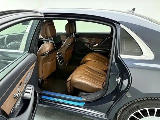Mercedes-Benz Maybach S-Class 2018 — фото 13