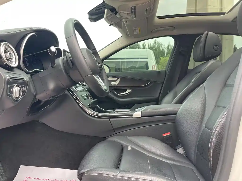 Mercedes-Benz C-Class 2018