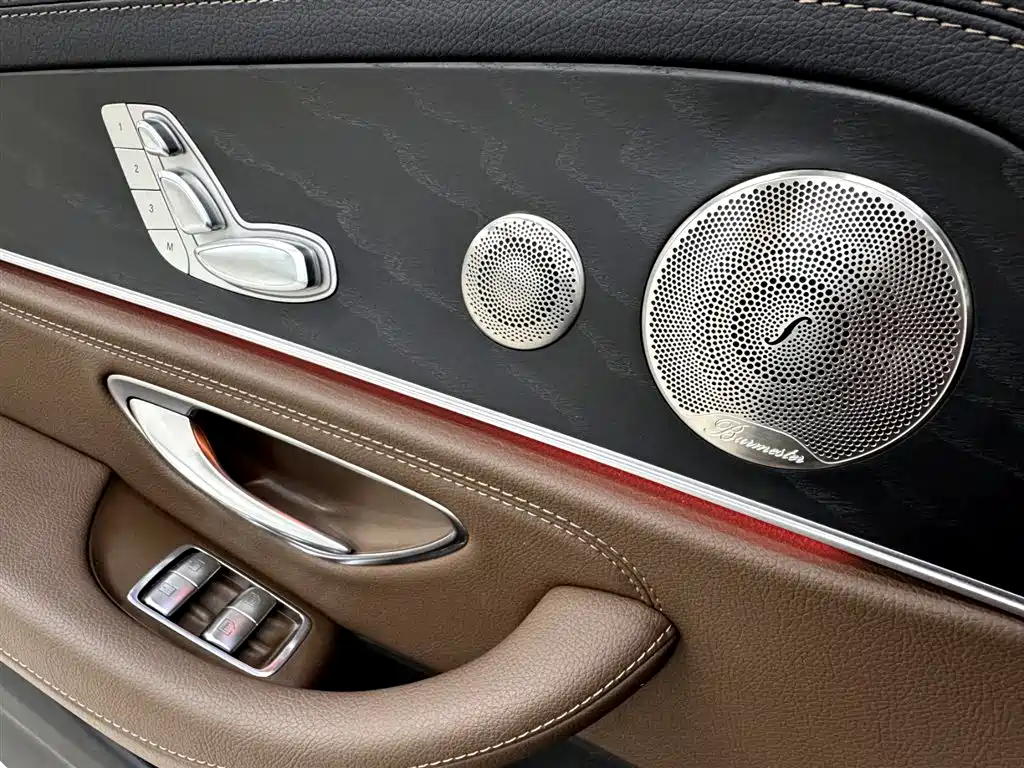 Mercedes-Benz E-Class 2023 — фото 17