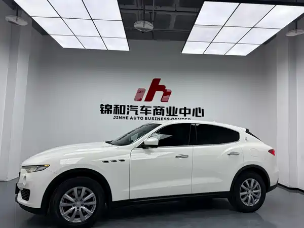 Maserati Levante 2016