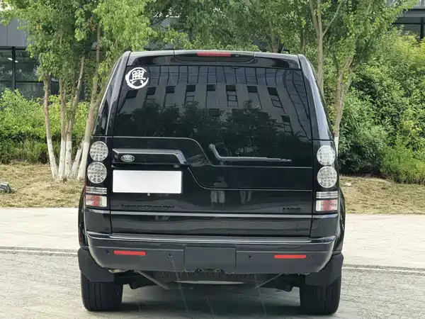 Land Rover Discovery 2015
