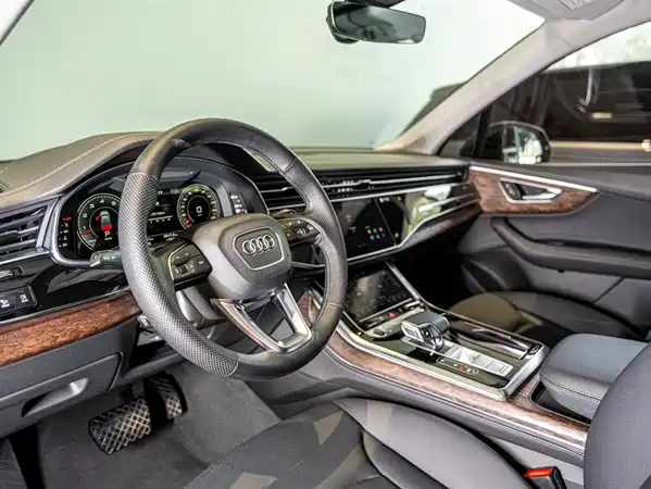 Audi Q7 2023
