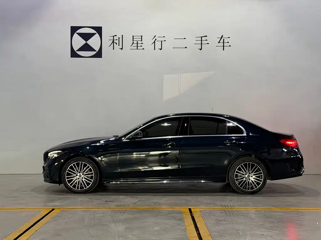 Mercedes-Benz C-Class 2023