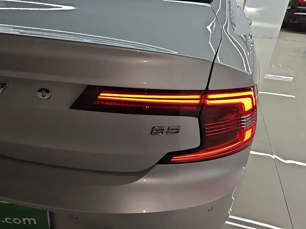 Volvo S90 2021 — фото 8