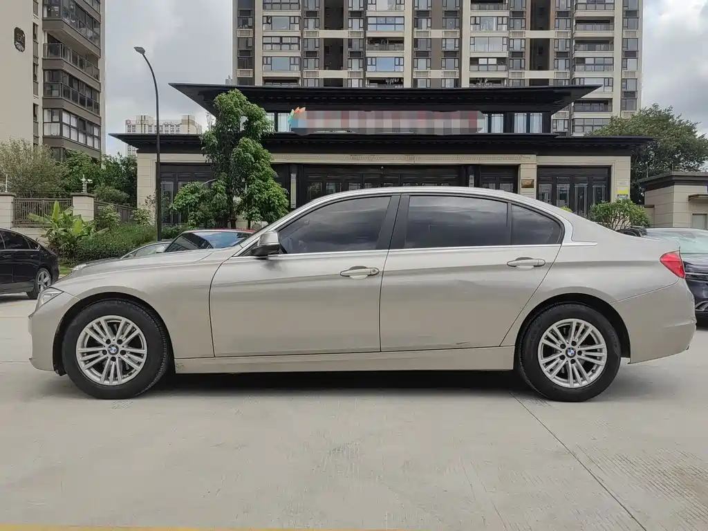 BMW 3 Series 2015